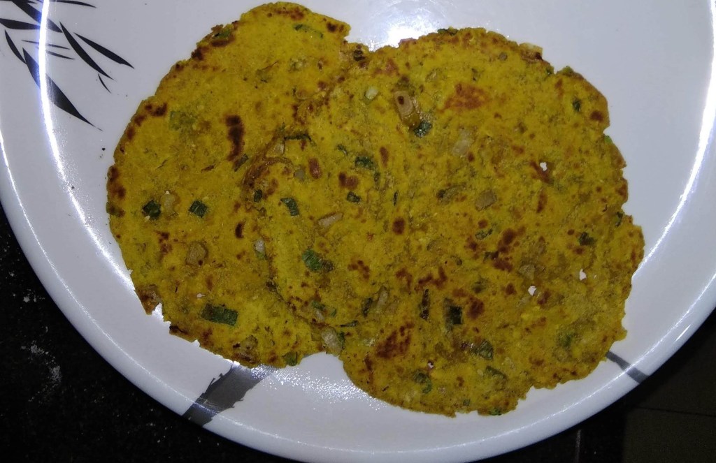 Thalipeeth spicy paratha