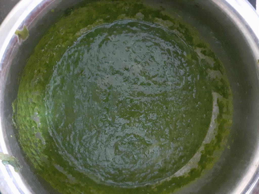 Palak puree